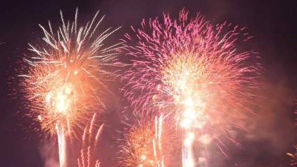 Año Nuevo Cuenta atrás Timers " Live Streams for Central Time Zone (2021-2022)