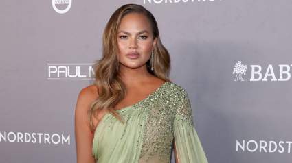 Chrissy Teigen revela pérdida del tercer hijo