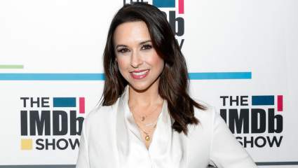 ¿Es Hallmark Star Lacey Chabert unirse a DWTS?