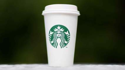 ¿Está Starbucks abierto en Acción de Gracias 2020? Horas > Menú Especial