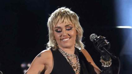 Miley’s New Year’s Eve Party Live Stream: Cómo ver en línea