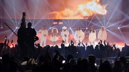 Fans & Friends Stunned After ‘La Voz’ Star Rips Off Shirt