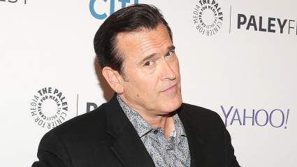 Bruce Campbell está filmando una película de Navidad de Hallmark