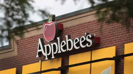 Navidad de Applebees 2021 Horas & Menu Cerca de mí: ¿Está abierto?