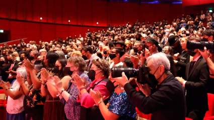 HGTV Star tiene ‘Amazing’ Night On Stage After Sharing Son’s Cancer Fight