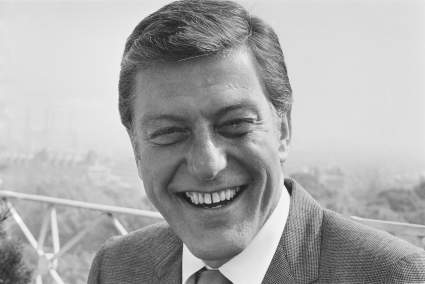 La edad de Dick Van Dyke " Altura: El fondo de la leyenda de la comedia