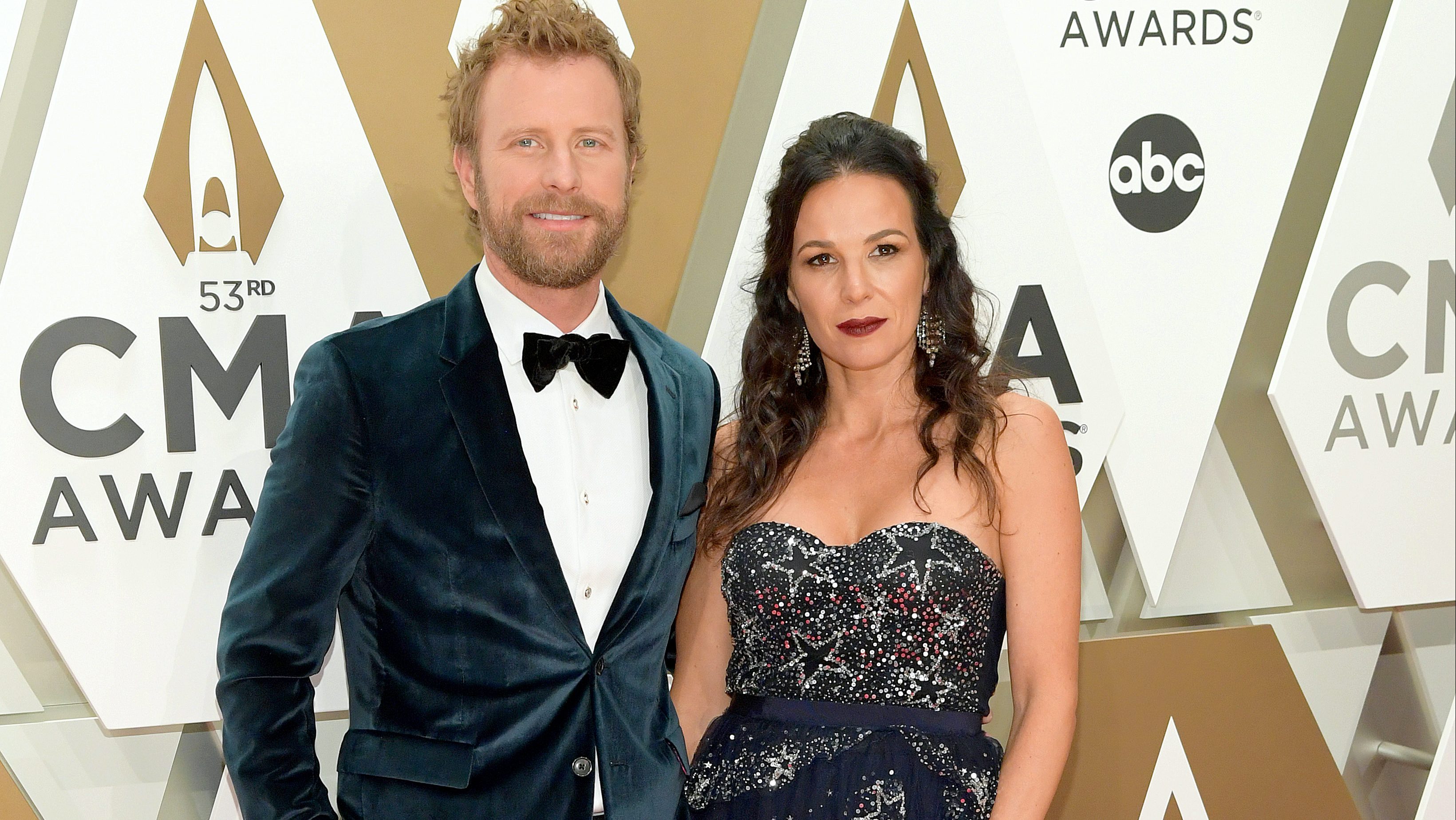 Dierks Bentley wife and kids