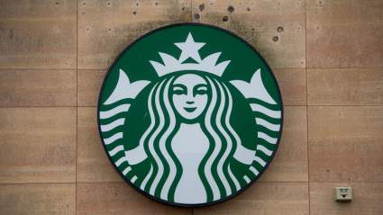¿Está Starbucks abierto o cerrado en Pascua 2021?