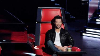 Adam Levine, cautivado por Behati Prinsloo tras su desfile