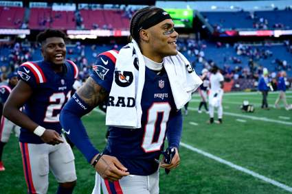 Rumor: Patriots cambiarían a Gonzalez por Garrett