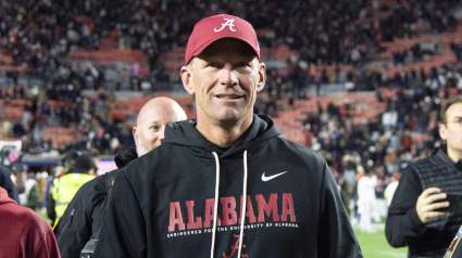 Tyzon Swann, liniero defensivo número 1, visitará Alabama