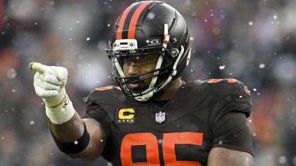 Un experto de la NFL vincula a Myles Garrett con los Eagles