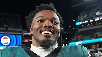 Raiders: elogios por los fichajes de Dean y Walker