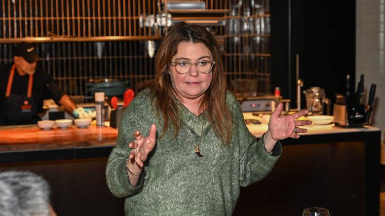 La chef Rachael Ray asiste al Food Network New York City Wine & Food Festival Chef's Corner with Rachael Ray, parte de la Vitamix Event Series presentada por Invesco QQQ, el 19 de octubre de 2025 en la ciudad de Nueva York