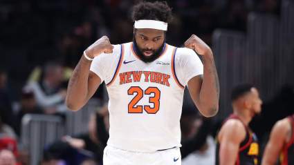 Cirugía pone en duda a Mitchell Robinson para las Finales